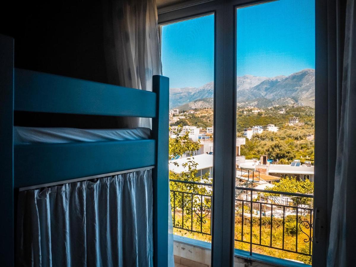 Sun Bakers Hostel Himare Buitenkant foto