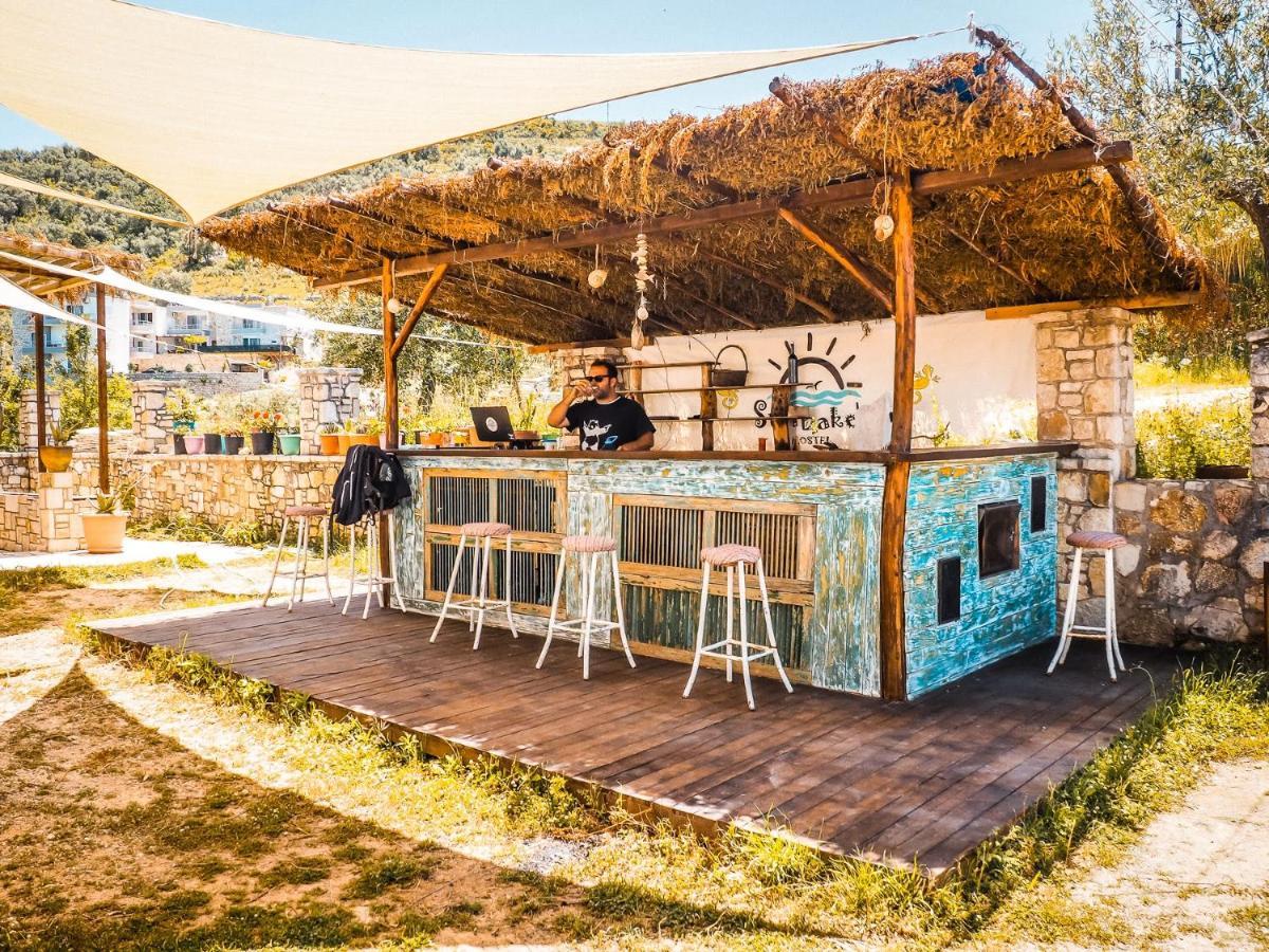 Sun Bakers Hostel Himare Buitenkant foto
