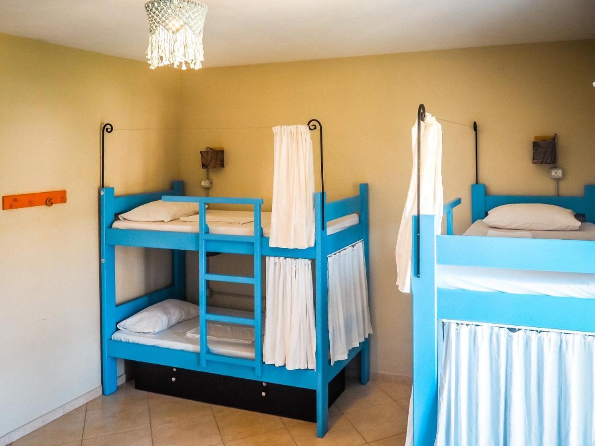 Sun Bakers Hostel Himare Buitenkant foto