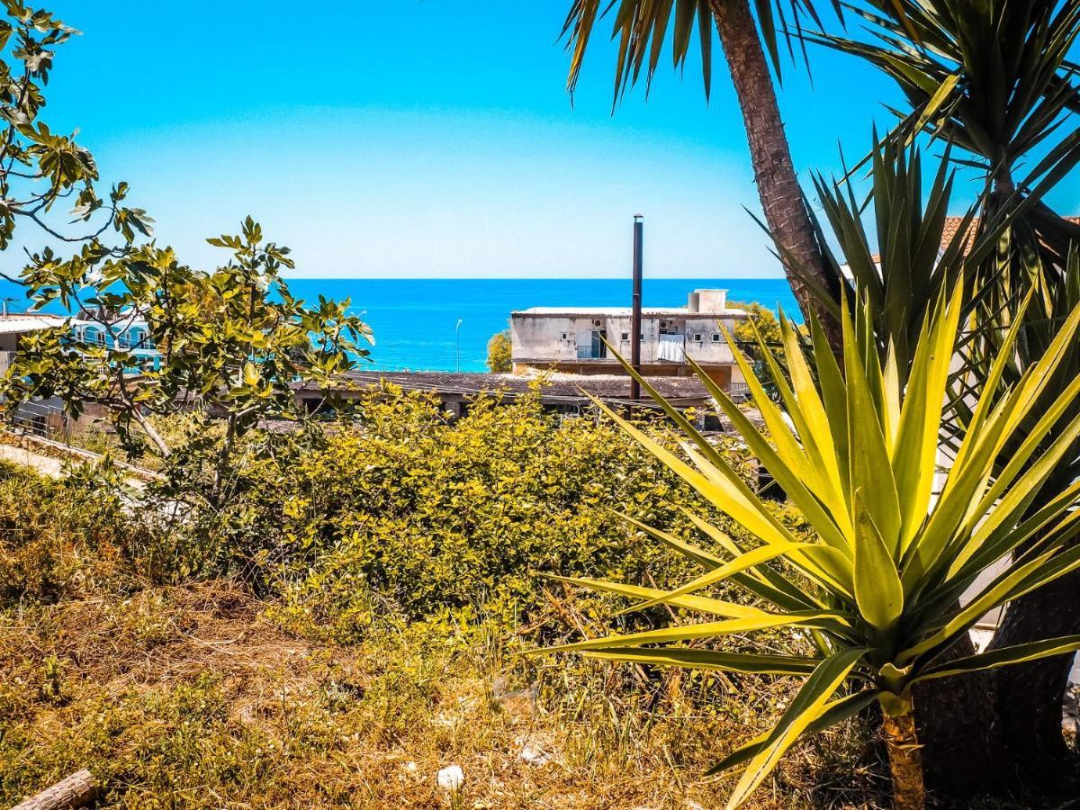 Sun Bakers Hostel Himare Buitenkant foto